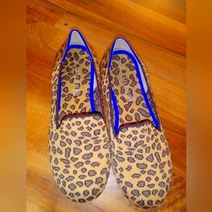 Girls leopard print flats Rothy's